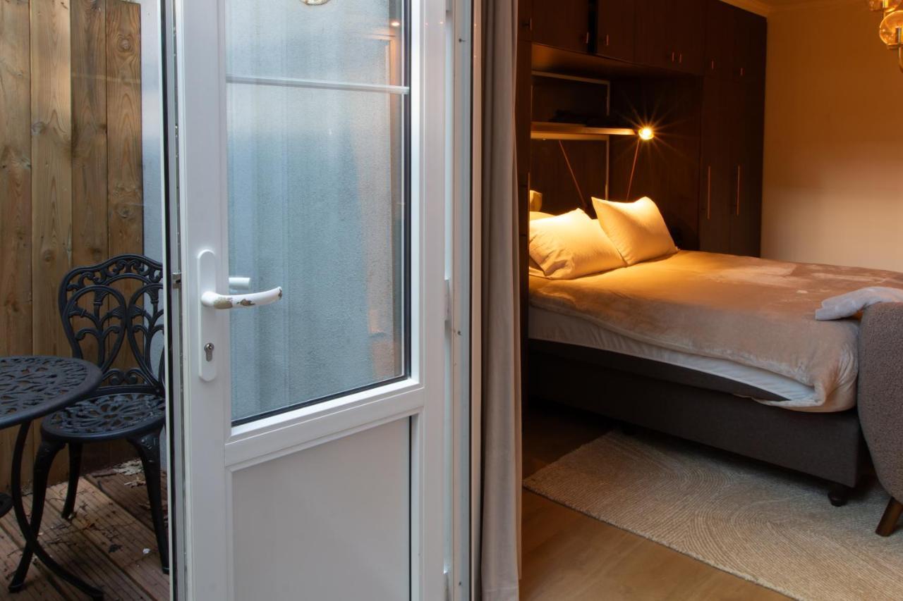 B&B Midtown Amsterdam Suites Bagian luar foto